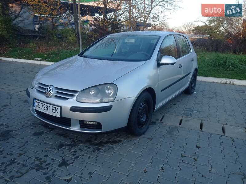 Volkswagen Golf 2004