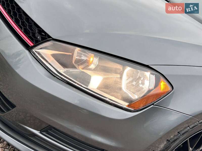 Універсал Volkswagen Golf 2015 в Одесі