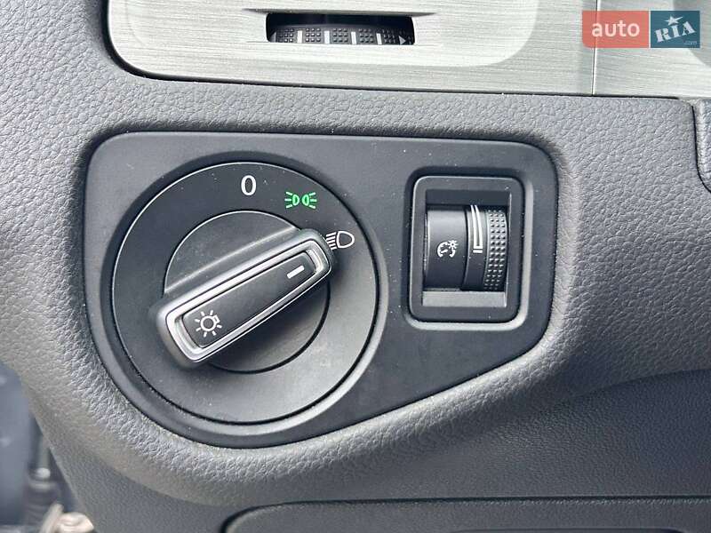 Універсал Volkswagen Golf 2015 в Одесі