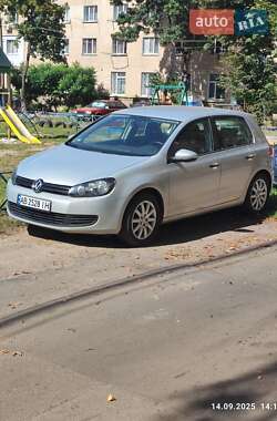 Хэтчбек Volkswagen Golf 2009 в Виннице