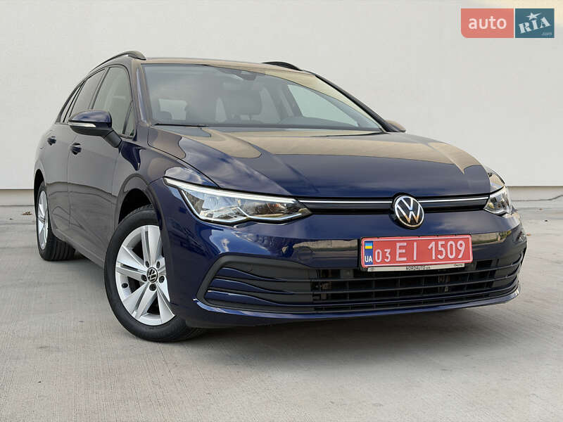 Volkswagen Golf 2021