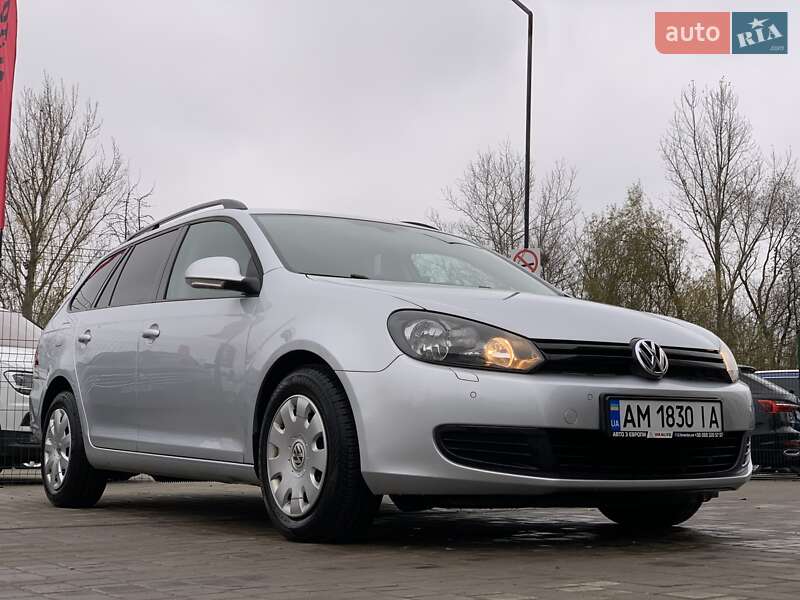Универсал Volkswagen Golf 2013 в Бердичеве
