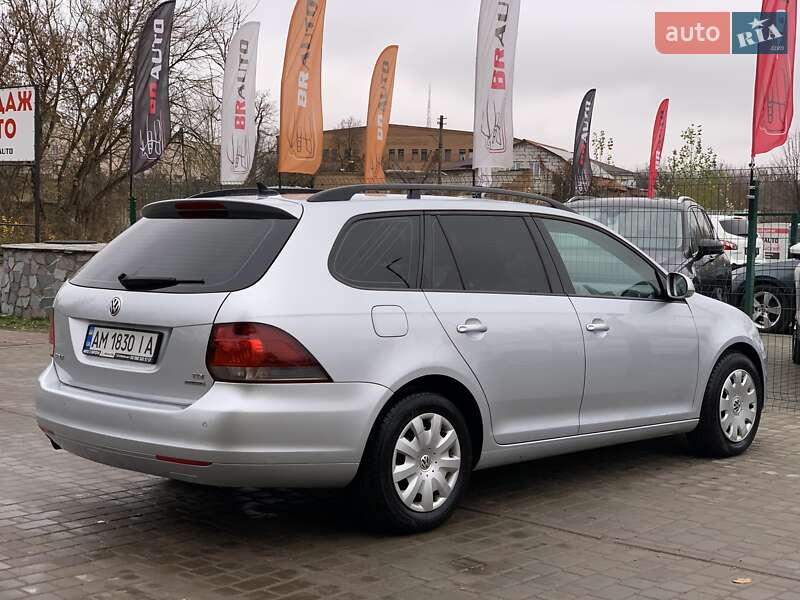 Универсал Volkswagen Golf 2013 в Бердичеве