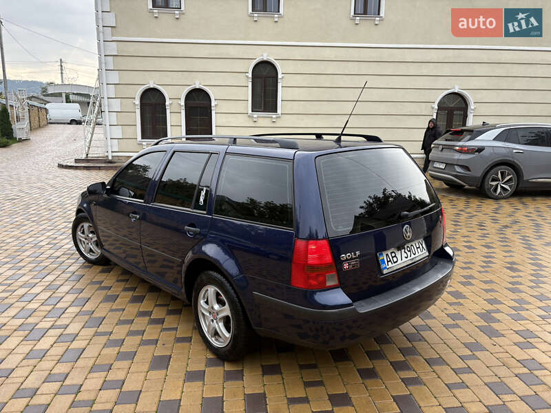 Універсал Volkswagen Golf 2002 в Могилів-Подільському