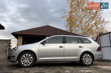 Универсал Volkswagen Golf 2012 в Киеве