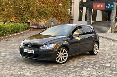 Хетчбек Volkswagen Golf 2014 в Мукачевому