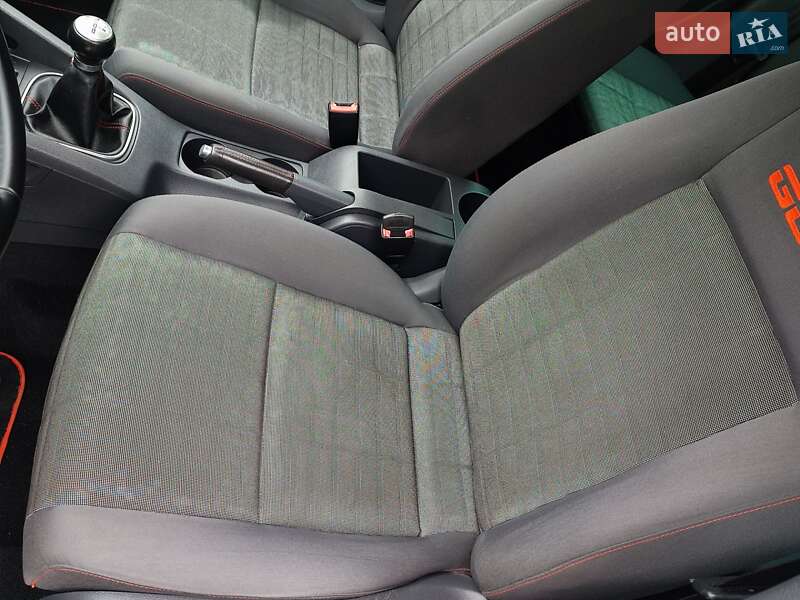 Хэтчбек Volkswagen Golf 2007 в Павлограде фото 46 Хэтчбек Volkswagen Golf 2007 в Павлограде
