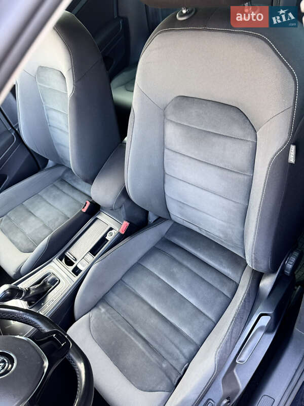 Универсал Volkswagen Golf 2017 в Луцке