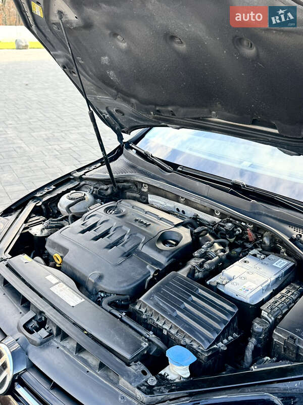 Универсал Volkswagen Golf 2017 в Луцке