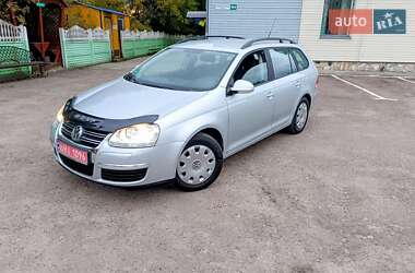 Универсал Volkswagen Golf 2008 в Дубно