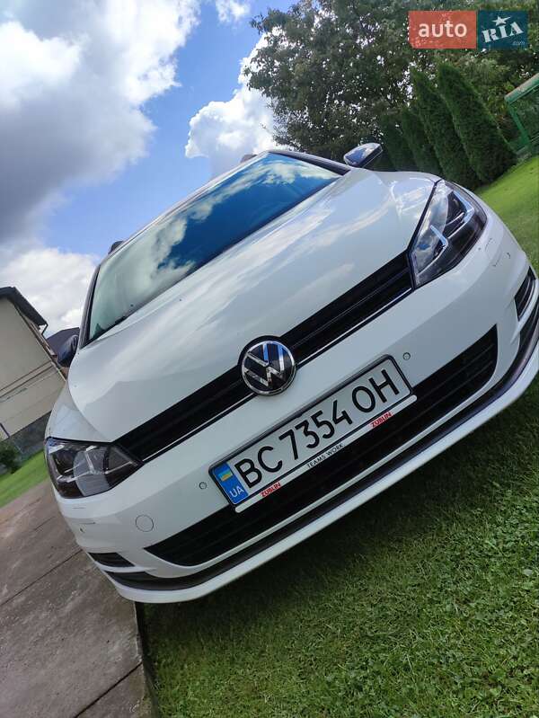 Універсал Volkswagen Golf 2014 в Львові