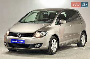 Хетчбек Volkswagen Golf 2010 в Києві