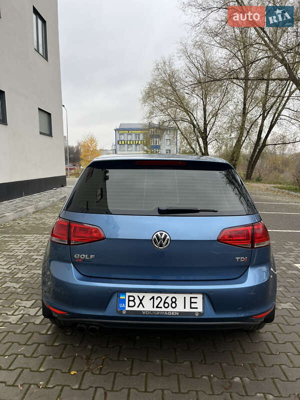 Хэтчбек Volkswagen Golf 2013 в Хмельницком