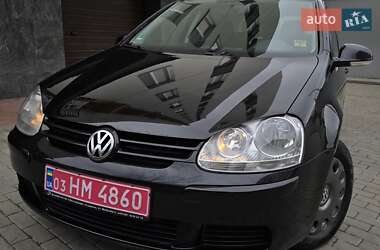 Хэтчбек Volkswagen Golf 2008 в Тернополе
