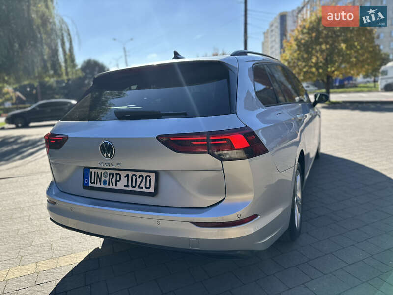 Универсал Volkswagen Golf 2021 в Калуше