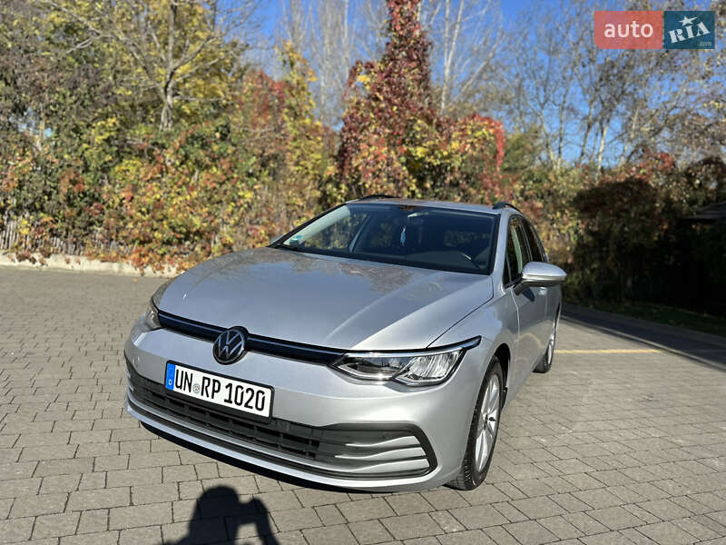 Универсал Volkswagen Golf 2021 в Калуше