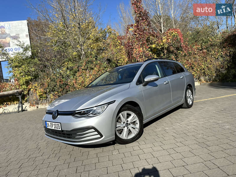 Универсал Volkswagen Golf 2021 в Калуше