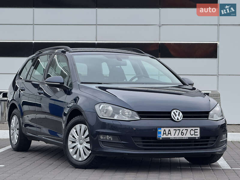 Универсал Volkswagen Golf 2013 в Киеве