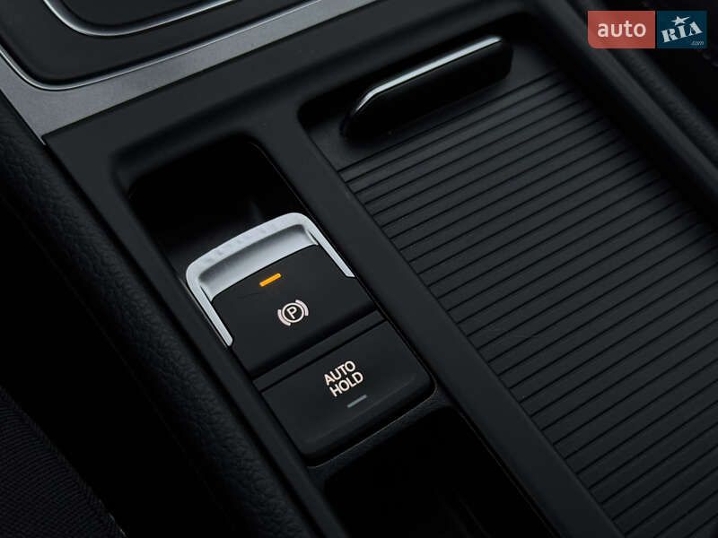 Универсал Volkswagen Golf 2013 в Киеве