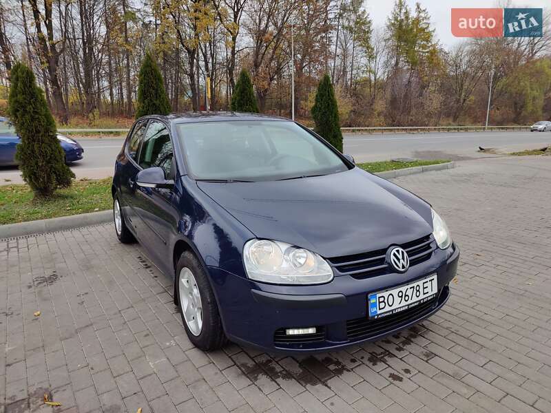 Volkswagen Golf 2004 Volkswagen Golf 2004