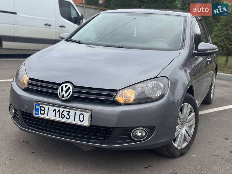 Хэтчбек Volkswagen Golf 2008 в Лубнах