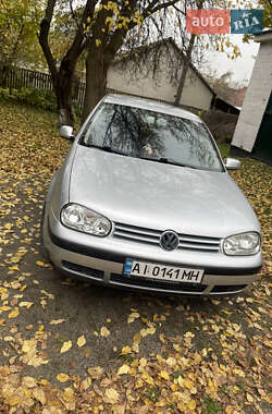 Хетчбек Volkswagen Golf 2001 в Білій Церкві