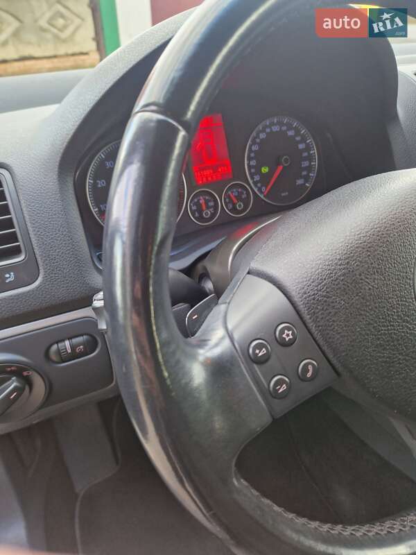 Универсал Volkswagen Golf 2008 в Стрые