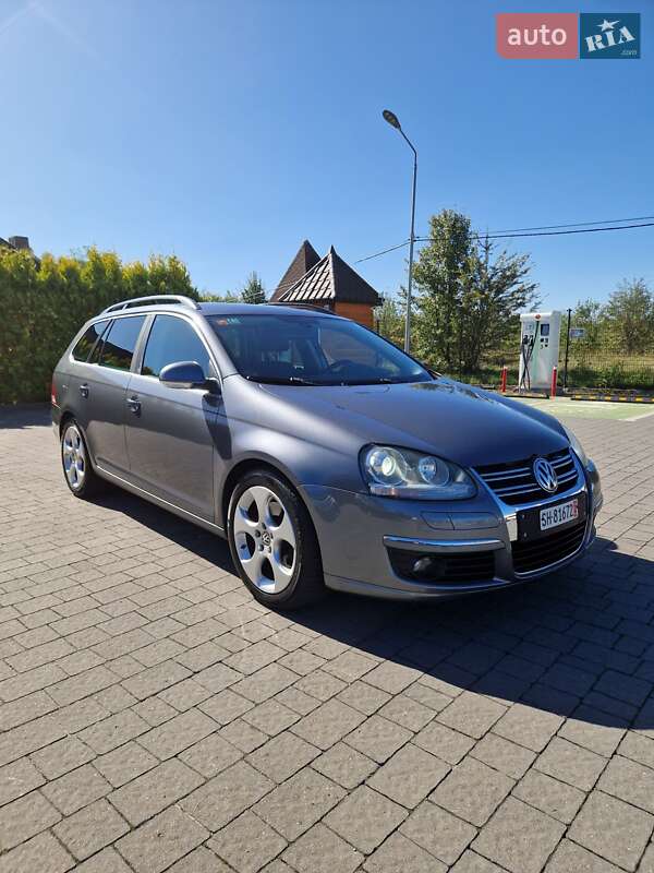 Универсал Volkswagen Golf 2008 в Стрые