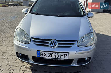 Хэтчбек Volkswagen Golf 2006 в Белогорье