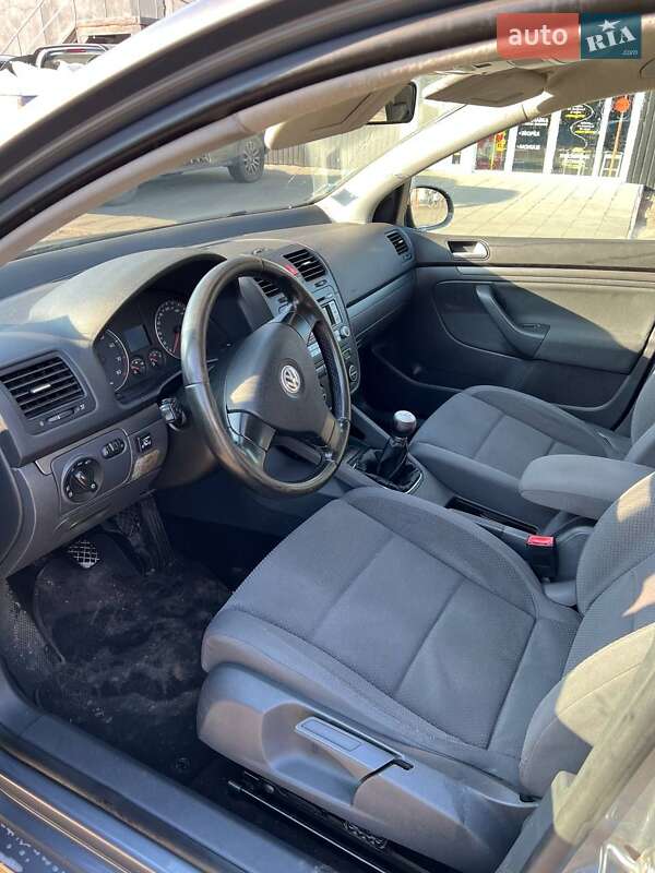 Хэтчбек Volkswagen Golf 2006 в Нежине фото 4 Хэтчбек Volkswagen Golf 2006 в Нежине