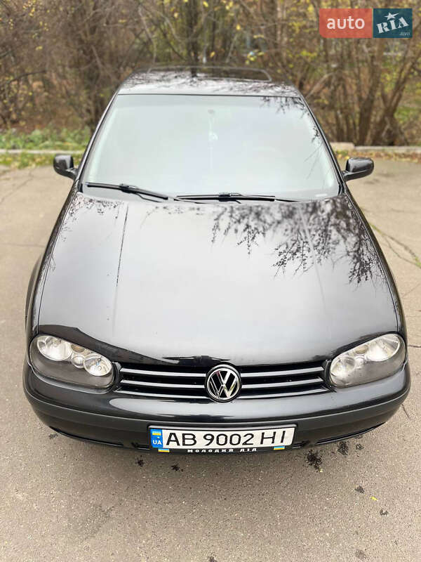 Хэтчбек Volkswagen Golf 1998 в Виннице