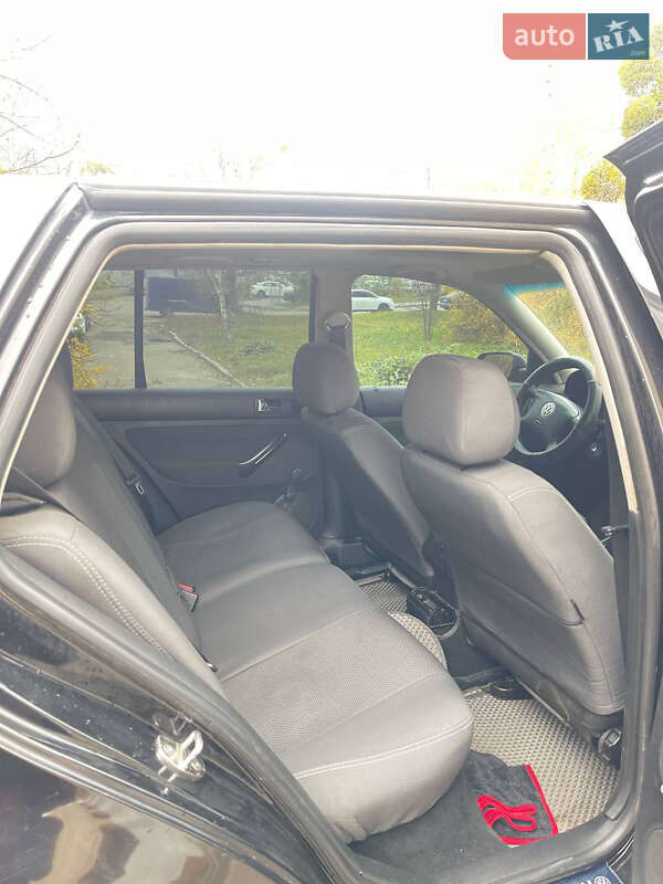 Хэтчбек Volkswagen Golf 1998 в Виннице