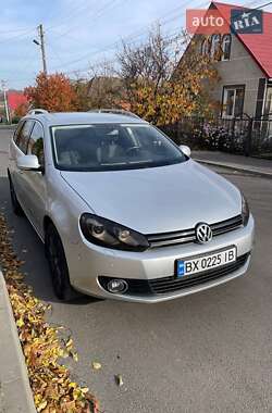 Універсал Volkswagen Golf 2010 в Хмельницькому