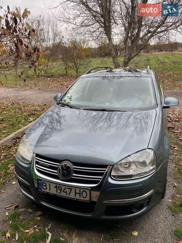 Універсал Volkswagen Golf 2008 в Карлівці