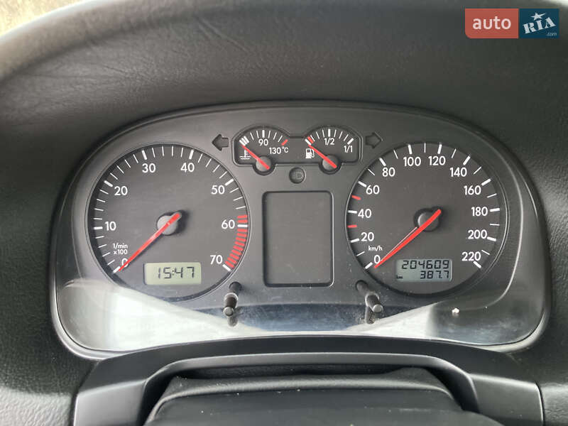 Хэтчбек Volkswagen Golf 2003 в Тернополе фото 40 Хэтчбек Volkswagen Golf 2003 в Тернополе