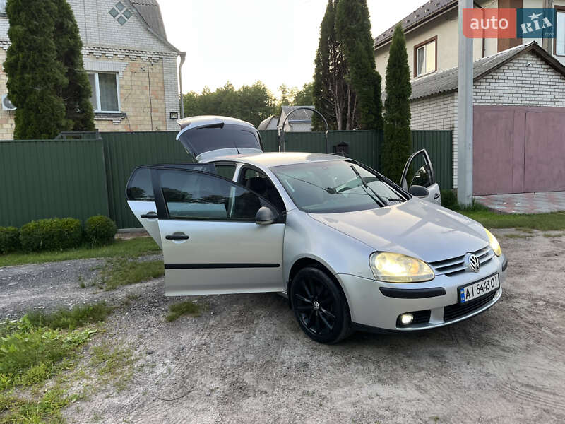 Хетчбек Volkswagen Golf 2007 в Василькові