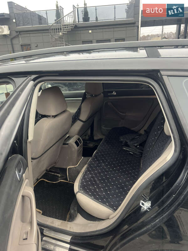 Универсал Volkswagen Golf 2012 в Ракитном фото 8 Универсал Volkswagen Golf 2012 в Ракитном