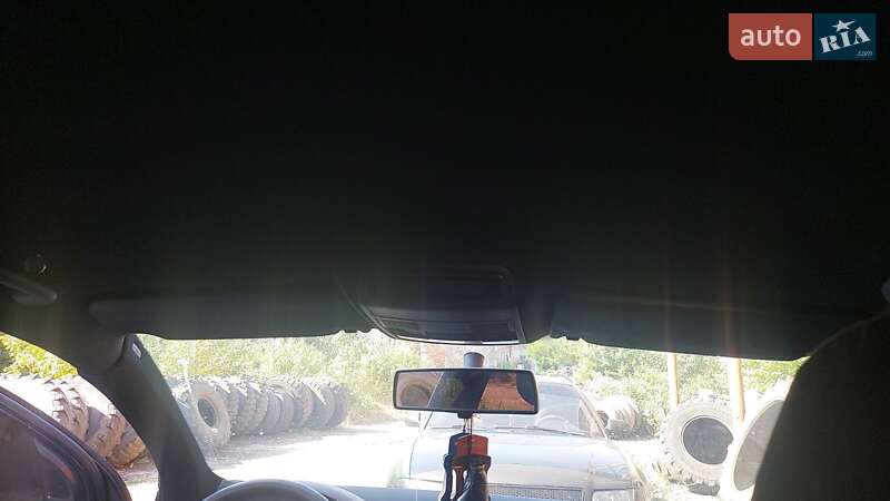 Хэтчбек Volkswagen Golf 2005 в Ивано-Франковске