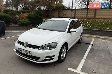 Хетчбек Volkswagen Golf 2013 в Софіївській Борщагівці