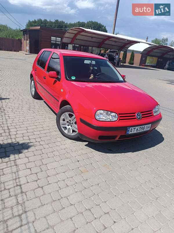 Хэтчбек Volkswagen Golf 2001 в Надворной фото 2 Хэтчбек Volkswagen Golf 2001 в Надворной