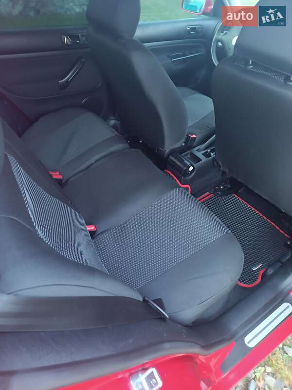 Хэтчбек Volkswagen Golf 2001 в Надворной фото 20 Хэтчбек Volkswagen Golf 2001 в Надворной