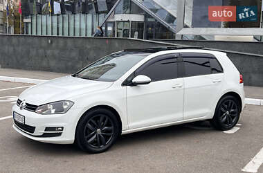 Хэтчбек Volkswagen Golf 2015 в Харькове