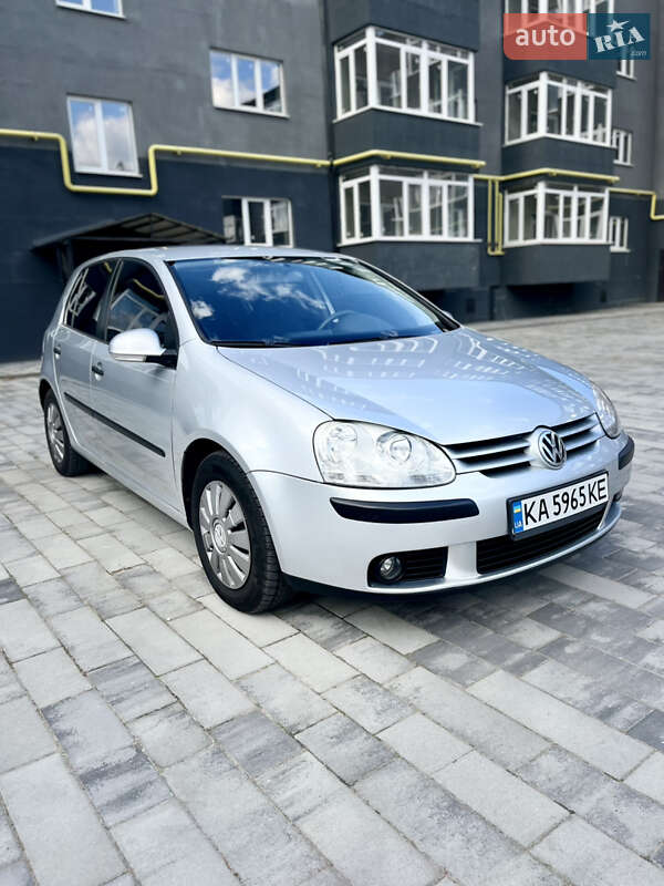 Volkswagen Golf 2005