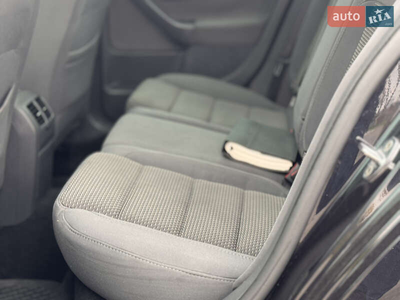 Універсал Volkswagen Golf 2008 в Запоріжжі фото 45 Універсал Volkswagen Golf 2008 в Запоріжжі