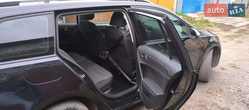 Универсал Volkswagen Golf 2013 в Черкассах