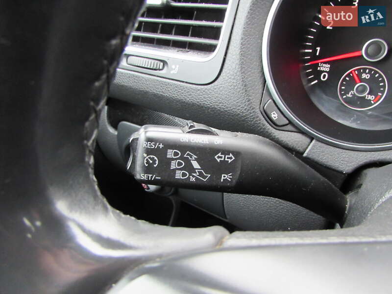 Универсал Volkswagen Golf 2012 в Кропивницком