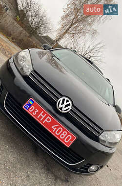 Універсал Volkswagen Golf 2011 в Глухові