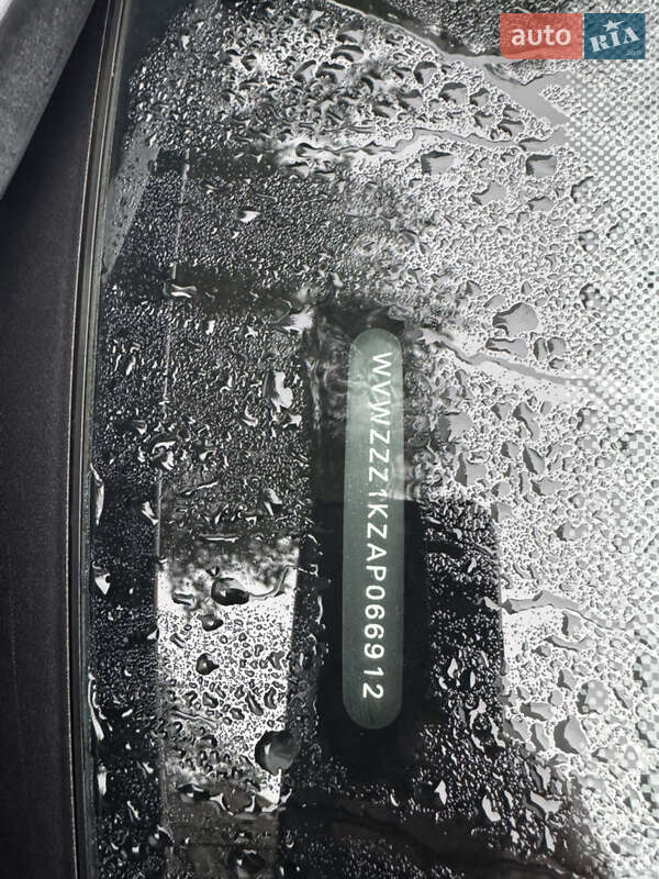 Хетчбек Volkswagen Golf 2009 в Рівному