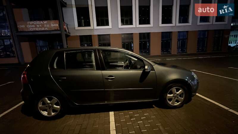 Хэтчбек Volkswagen Golf 2004 в Львове фото 14 Хэтчбек Volkswagen Golf 2004 в Львове