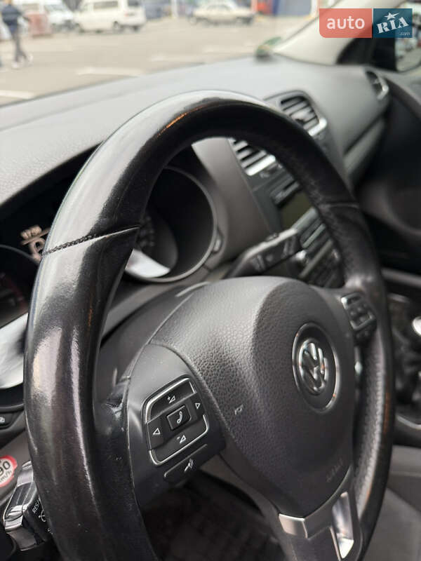 Хетчбек Volkswagen Golf 2010 в Мукачевому